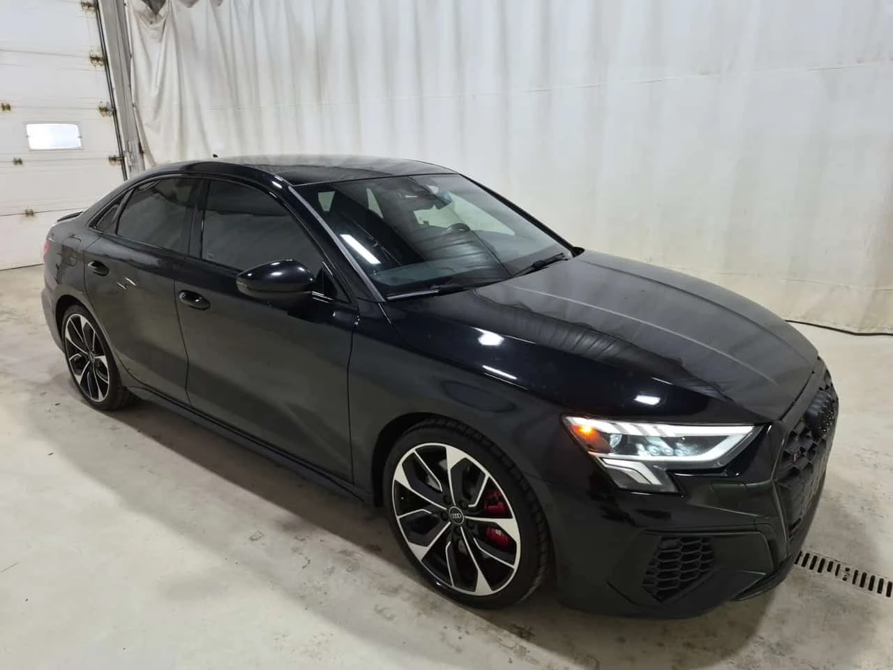 Audi S3 * QUATTRO * PARK ASSIST * LANE ASSIST * BLIND SPOT | Mobile.bg � ����������� 3