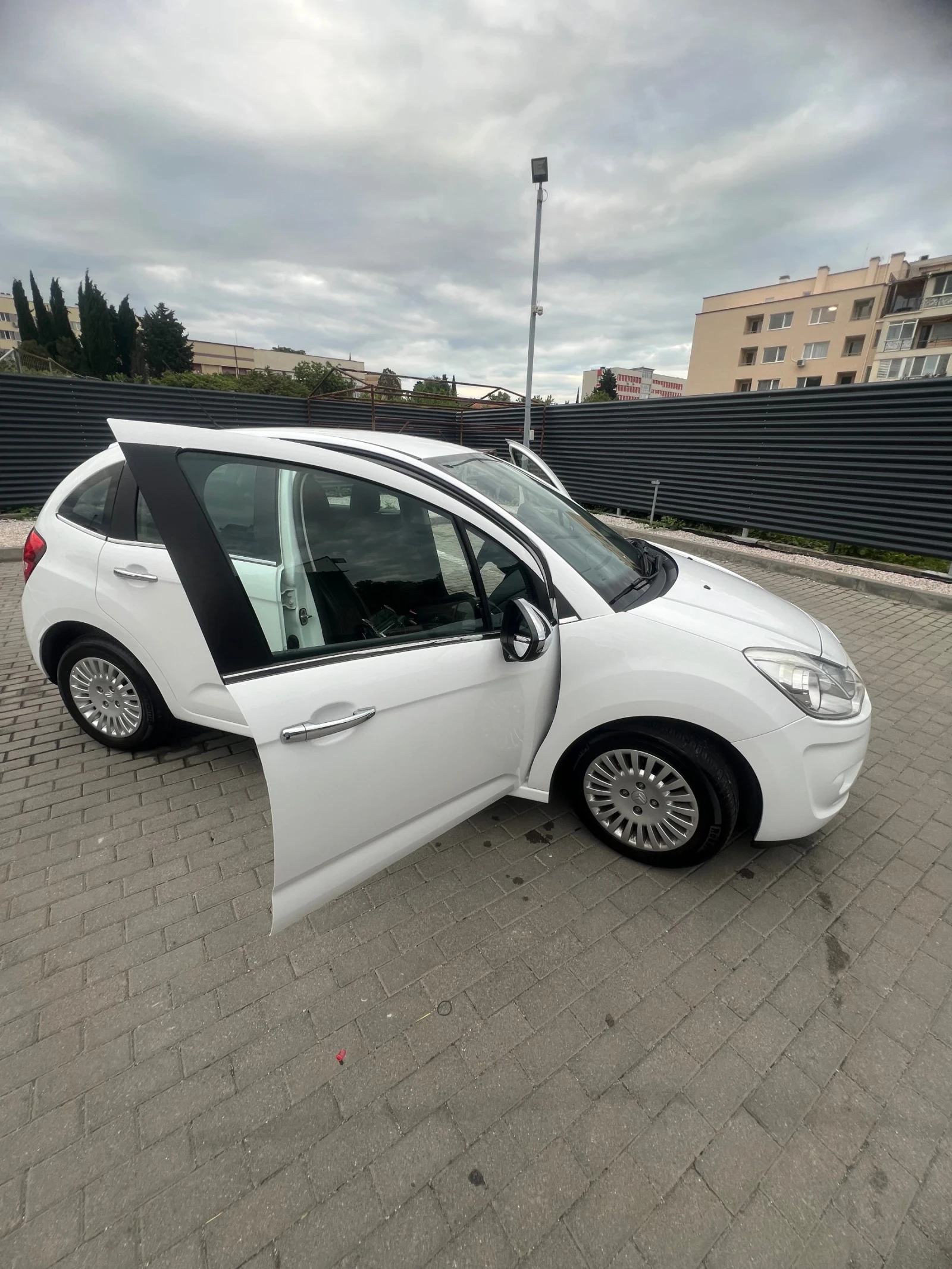 Citroen C3, снимка 10 - Автомобили и джипове - 56662368