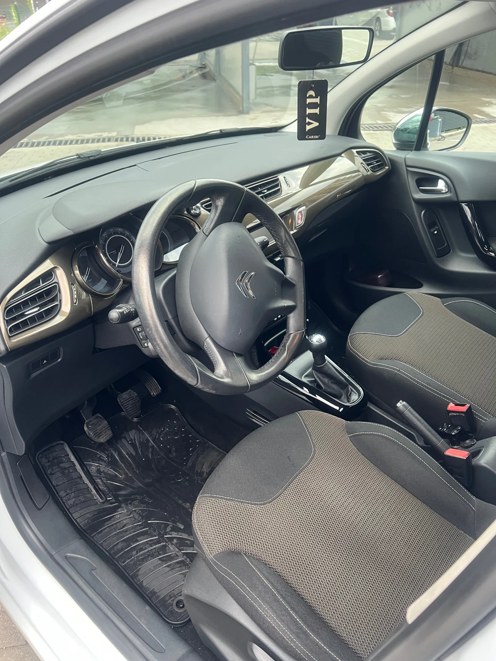 Citroen C3, снимка 6 - Автомобили и джипове - 56662368