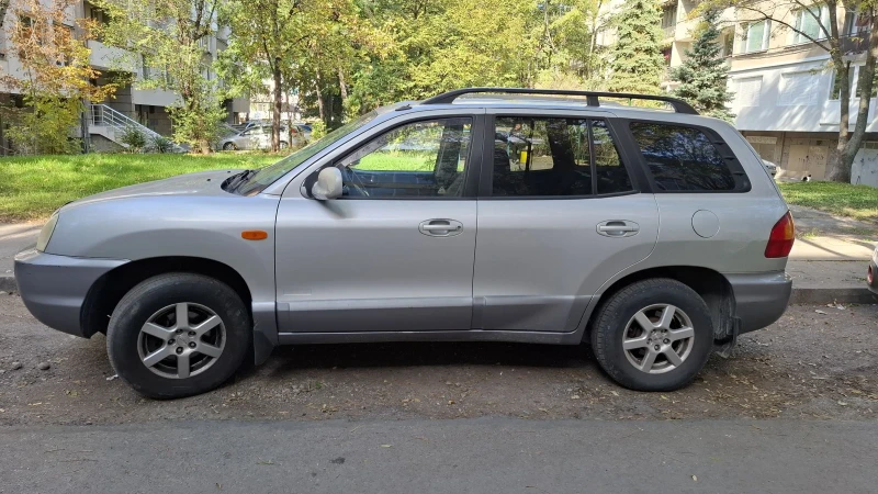 Hyundai Santa fe 2.4 16V 147к.с. FWD + LPG, снимка 4 - Автомобили и джипове - 48656711