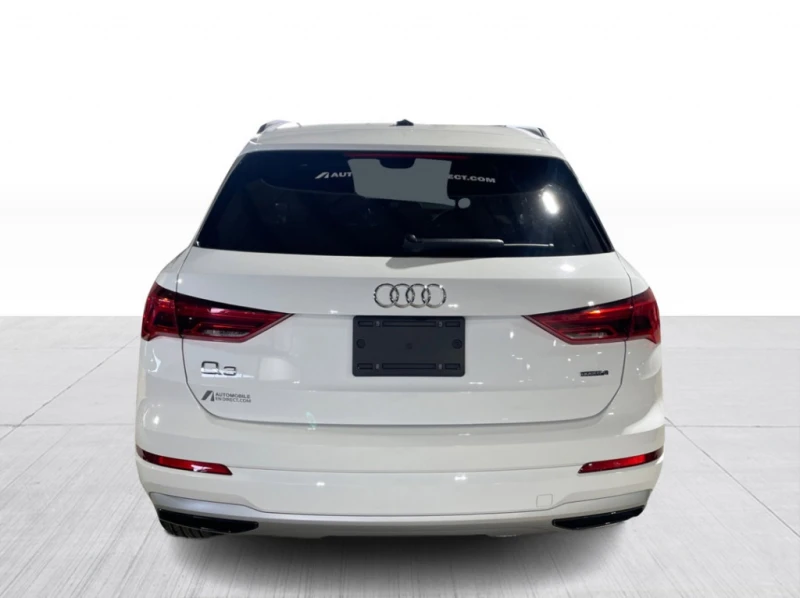 Audi Q3 Comfort Quattro, снимка 4 - Автомобили и джипове - 52693557