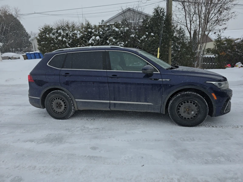 VW Tiguan * Highline R-Lin* CARFAX * БЕЗ ПЪРВОНАЧАЛНА ВНОСКА, снимка 3 - Автомобили и джипове - 52753006