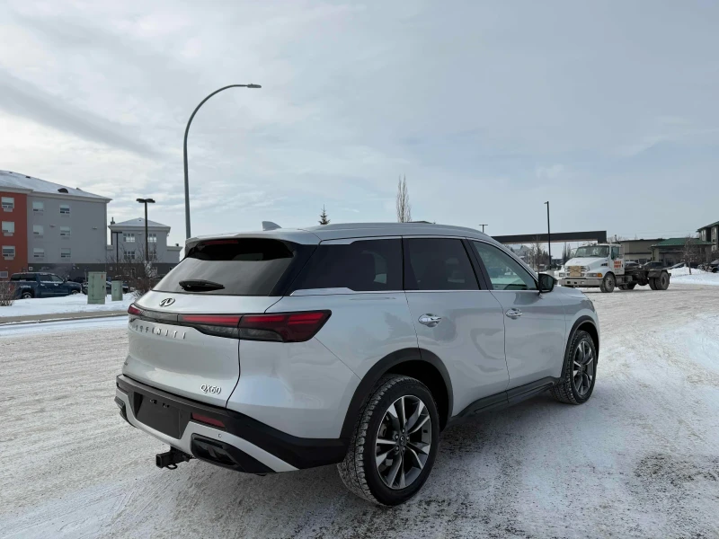 Infiniti QX60 LUXE | ПАНОРАМА | 360 КАМЕРИ | ОБДУХВАНЕ, снимка 15 - Автомобили и джипове - 53588208