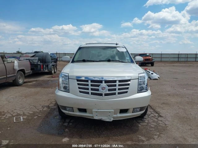 Cadillac Escalade PREMIUM, снимка 12 - Автомобили и джипове - 47423224