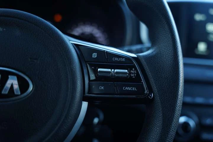 Kia Sportage LX PKG/ APPLE CARPLAY/ BLUETOOTH/ CAMERA | Mobile.bg � ����������� 11