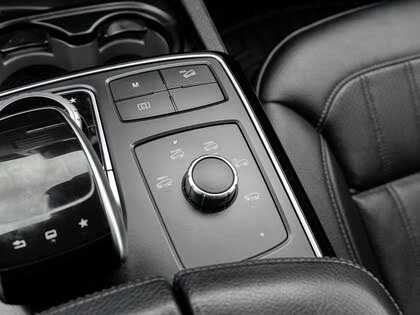 Mercedes-Benz GLE 350d на пружини, 360, PANO, снимка 6 - Автомобили и джипове - 56168230