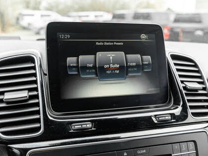 Mercedes-Benz GLE 350d на пружини, 360, PANO, снимка 16 - Автомобили и джипове - 56168230