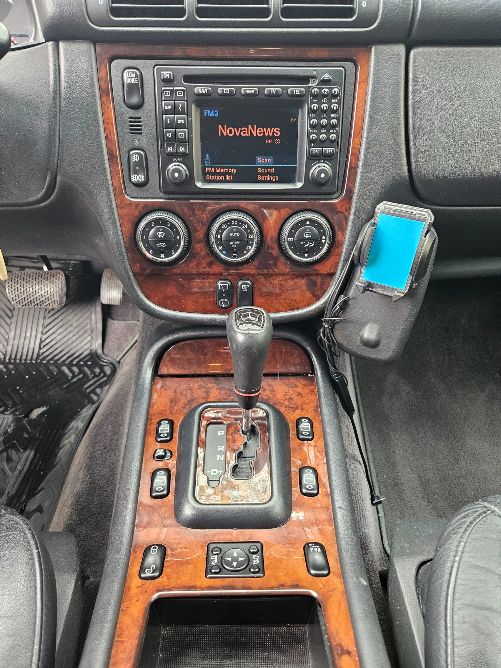 Mercedes-Benz ML 320  - изображение 6