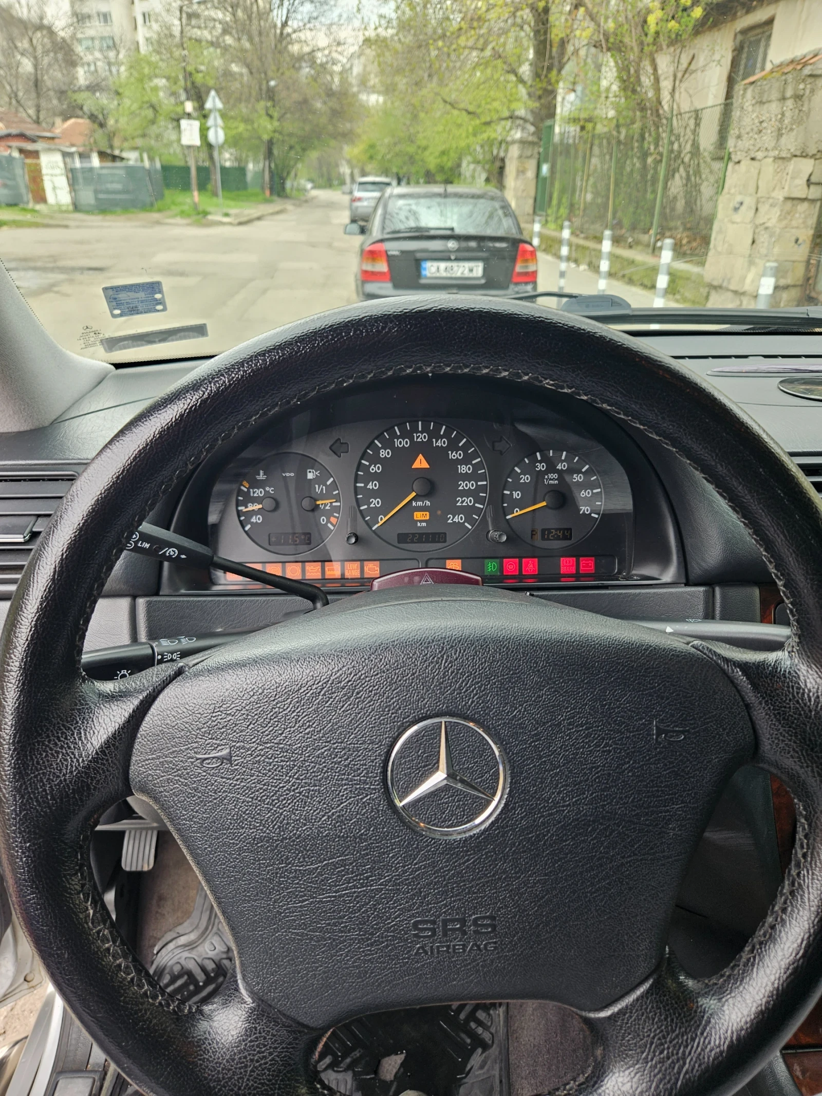 Mercedes-Benz ML 320  - изображение 5