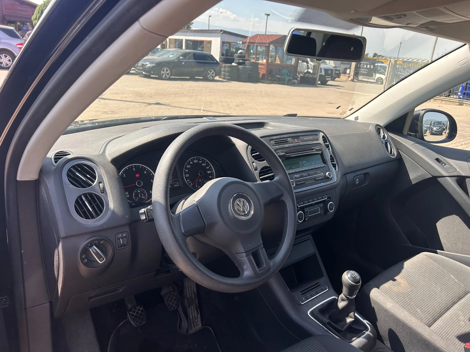 VW Tiguan 2.0TDI EURO 5 | Mobile.bg   11