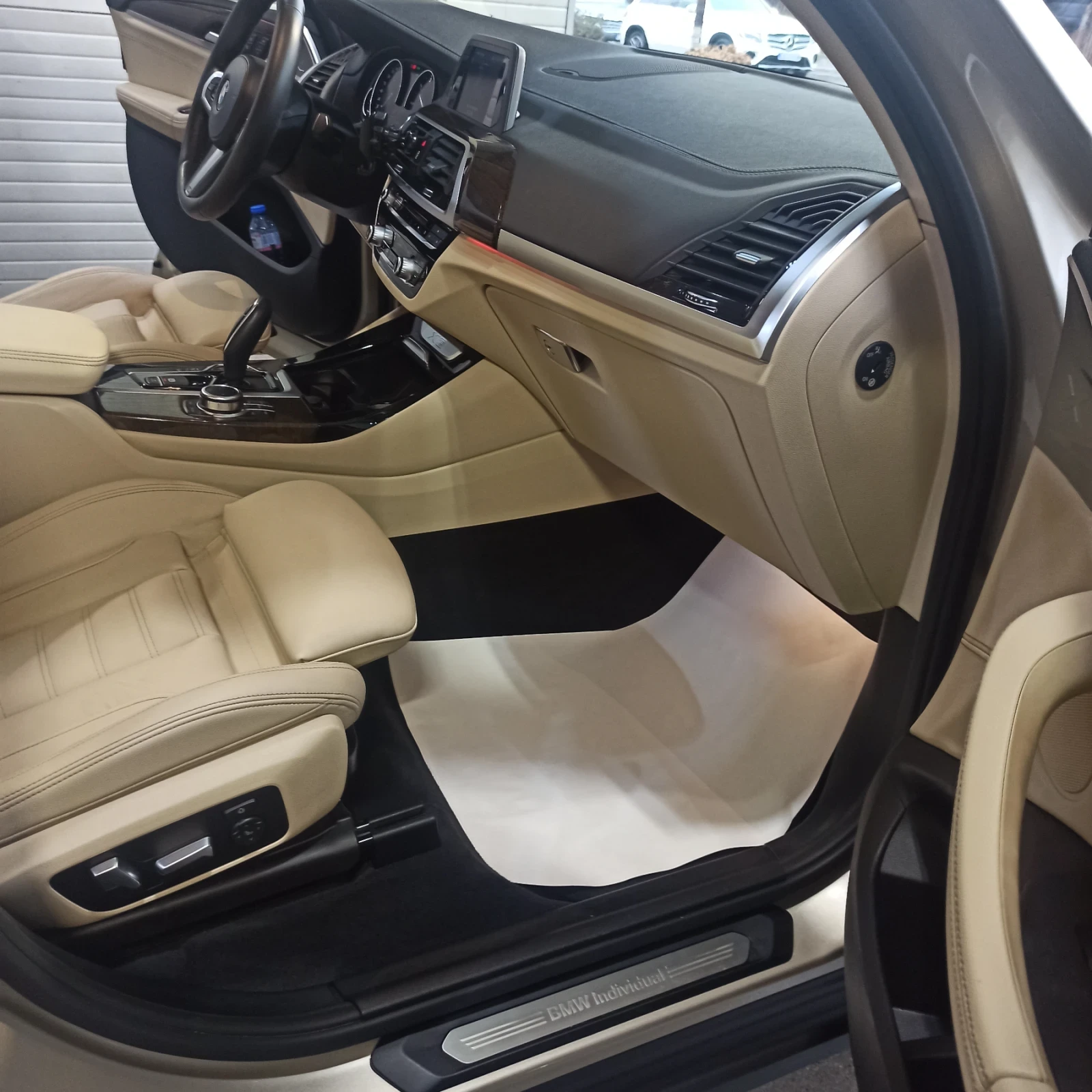 BMW X3 3.0d xDrive - изображение 9