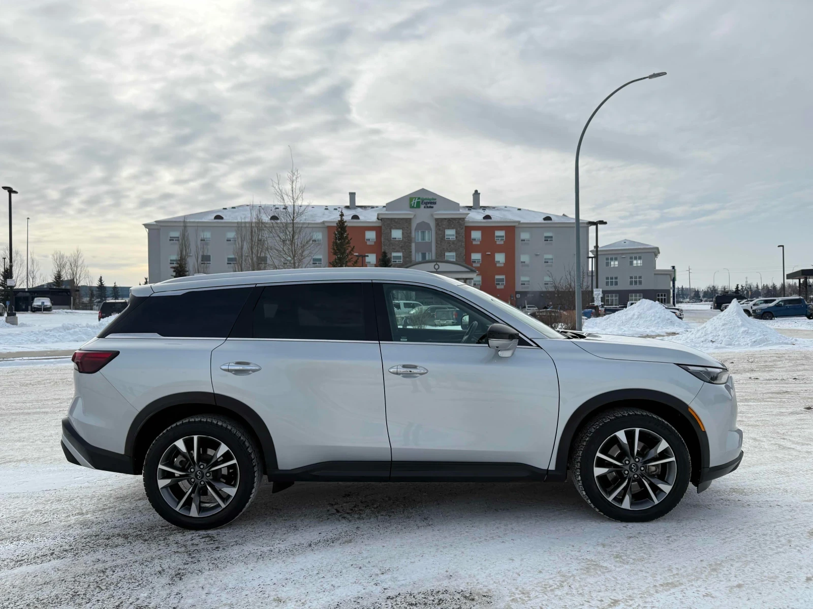 Infiniti QX60 LUXE | �������� | 360 ������ | ��������� | Mobile.bg � ����������� 3