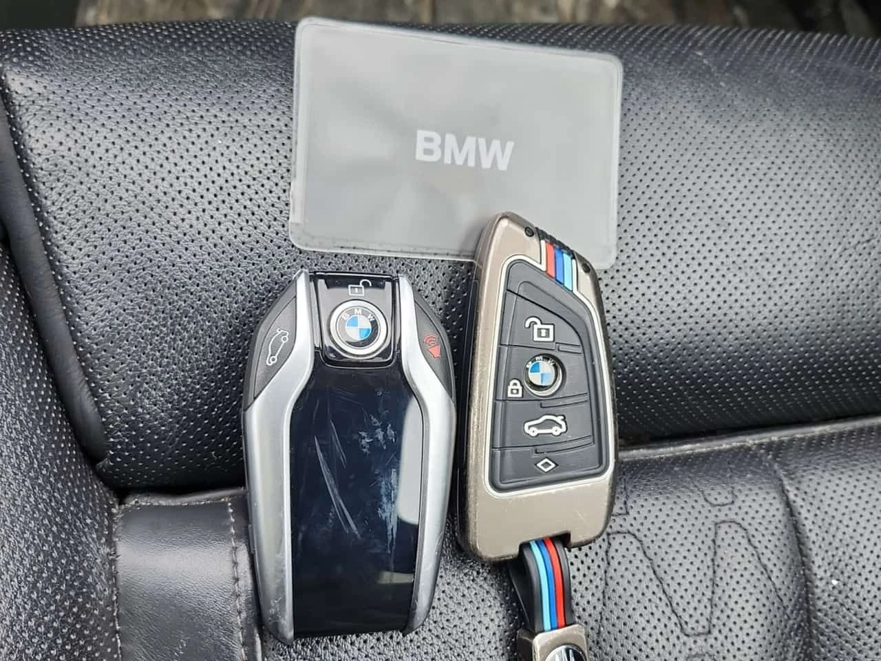BMW X7  XDRIVE40I| SKY LOUNGE| ПАМЕТ| ОБДУХВАНЕ| , снимка 17 - Автомобили и джипове - 54680990