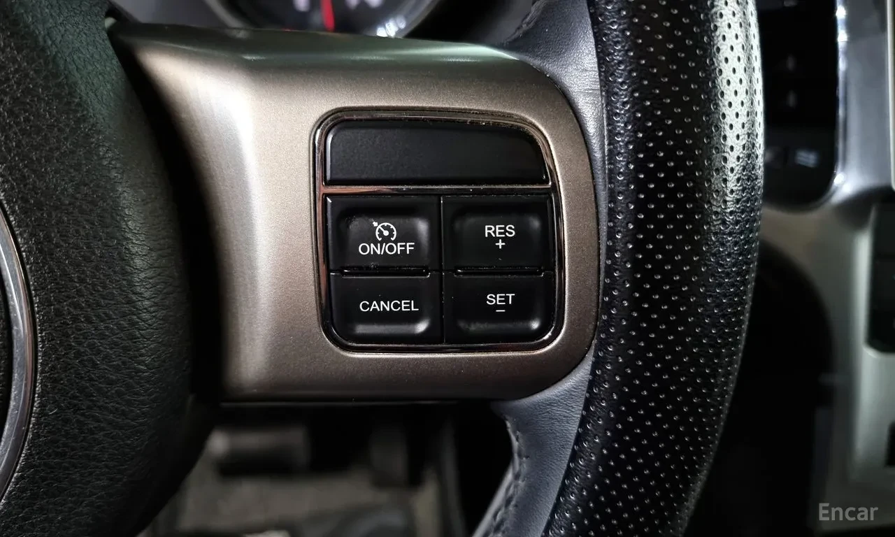 Jeep Grand cherokee 3.0 CRD | ANDROID MEDIA, снимка 16 - Автомобили и джипове - 55402060