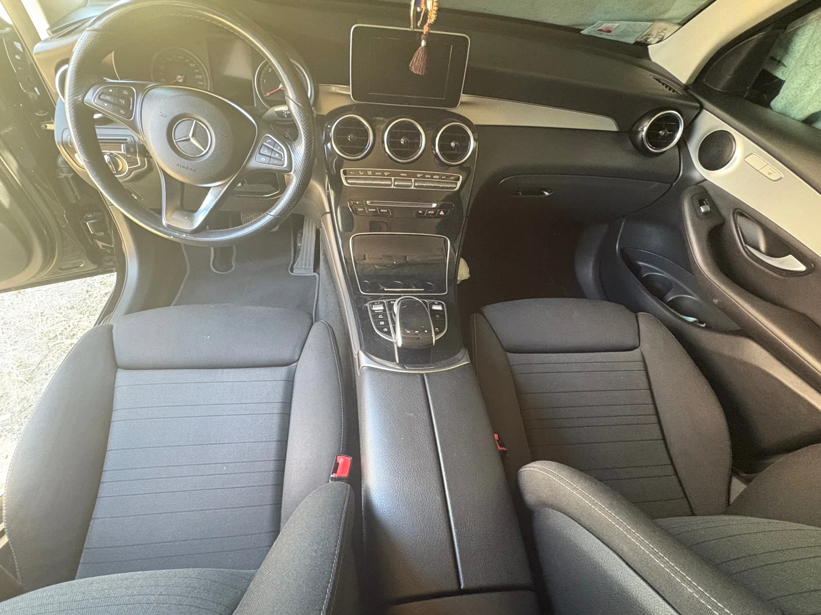 Mercedes-Benz GLC 250, снимка 5 - Автомобили и джипове - 55618530