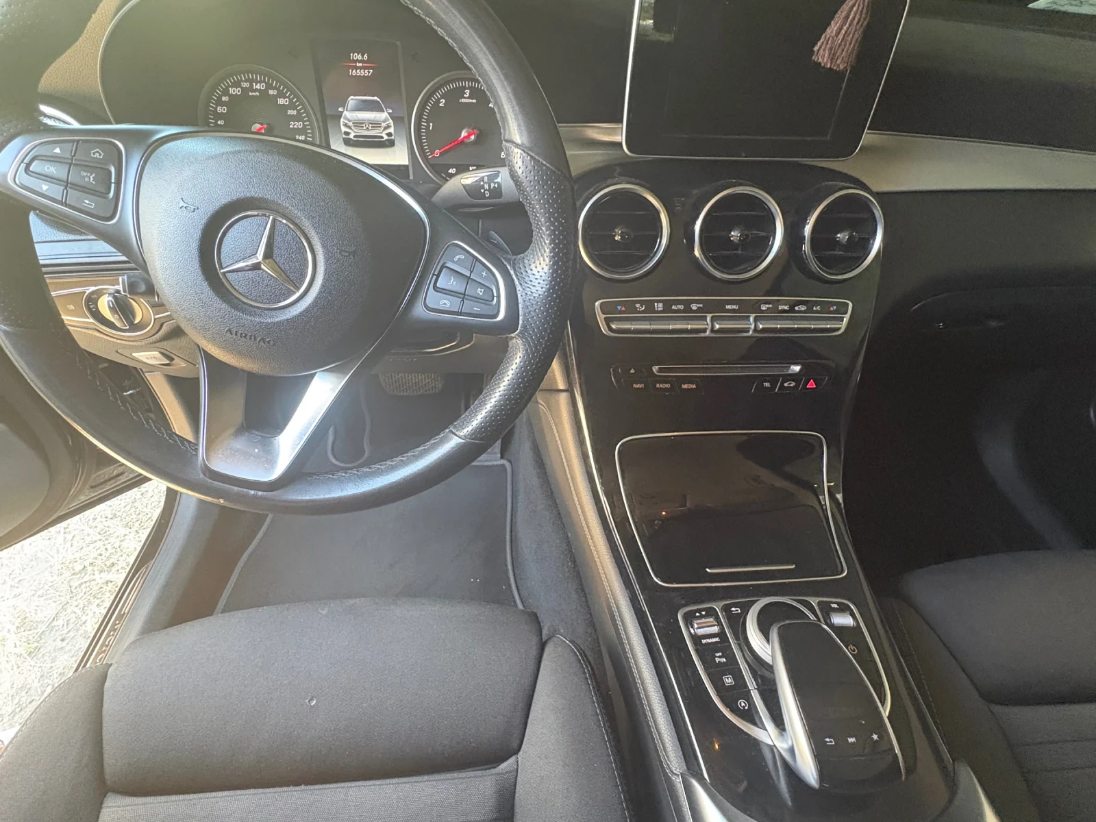 Mercedes-Benz GLC 250, снимка 8 - Автомобили и джипове - 55618530