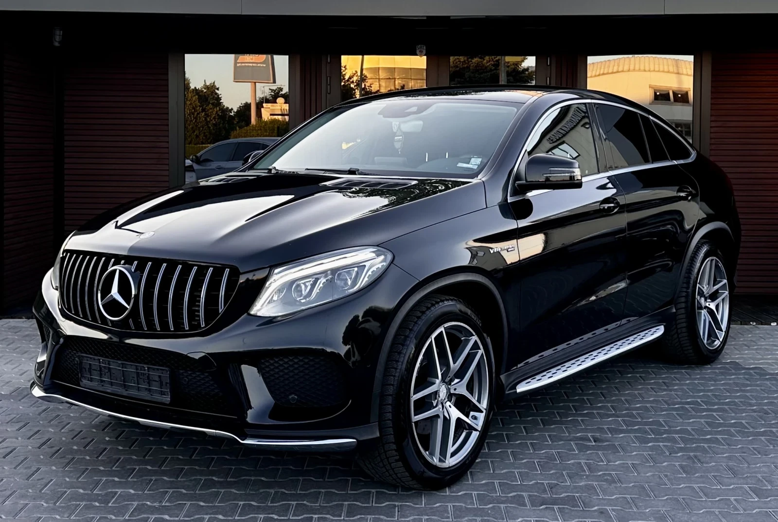 Mercedes-Benz GLE Coupe 350d AMG Multi-beam Exlusive ������ 0% | Mobile.bg � ����������� 3