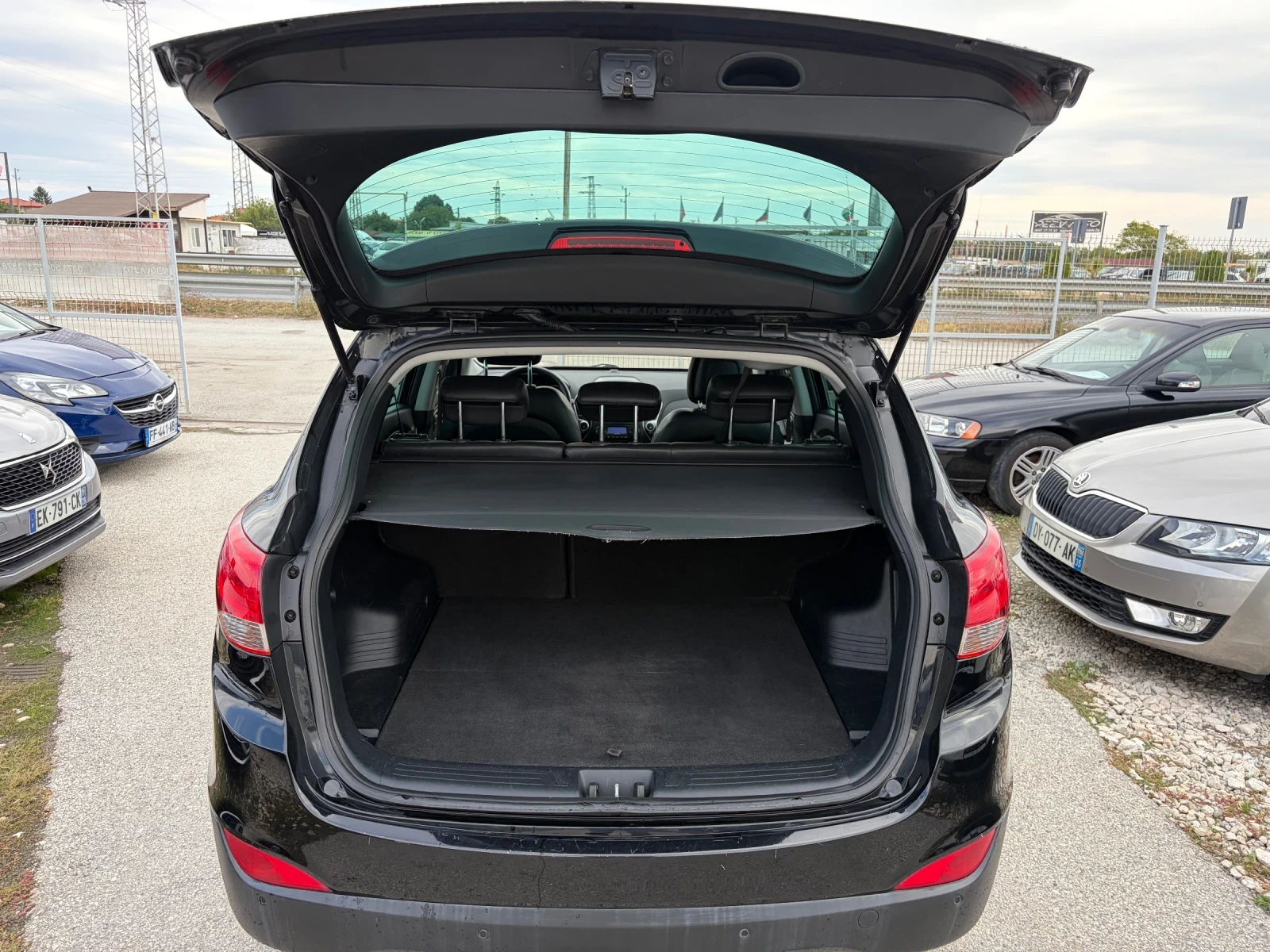 Hyundai IX35 4х4 Special Edition , снимка 12 - Автомобили и джипове - 56272394