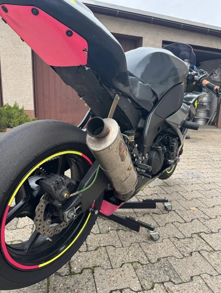 Kawasaki Zxr ZX10R - СЪСТЕЗАТЕЛЕН , снимка 12 - Мотоциклети и мототехника - 52969142