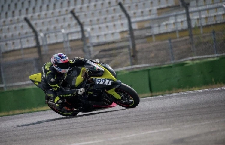 Kawasaki Zxr ZX10R - СЪСТЕЗАТЕЛЕН , снимка 14 - Мотоциклети и мототехника - 52969142