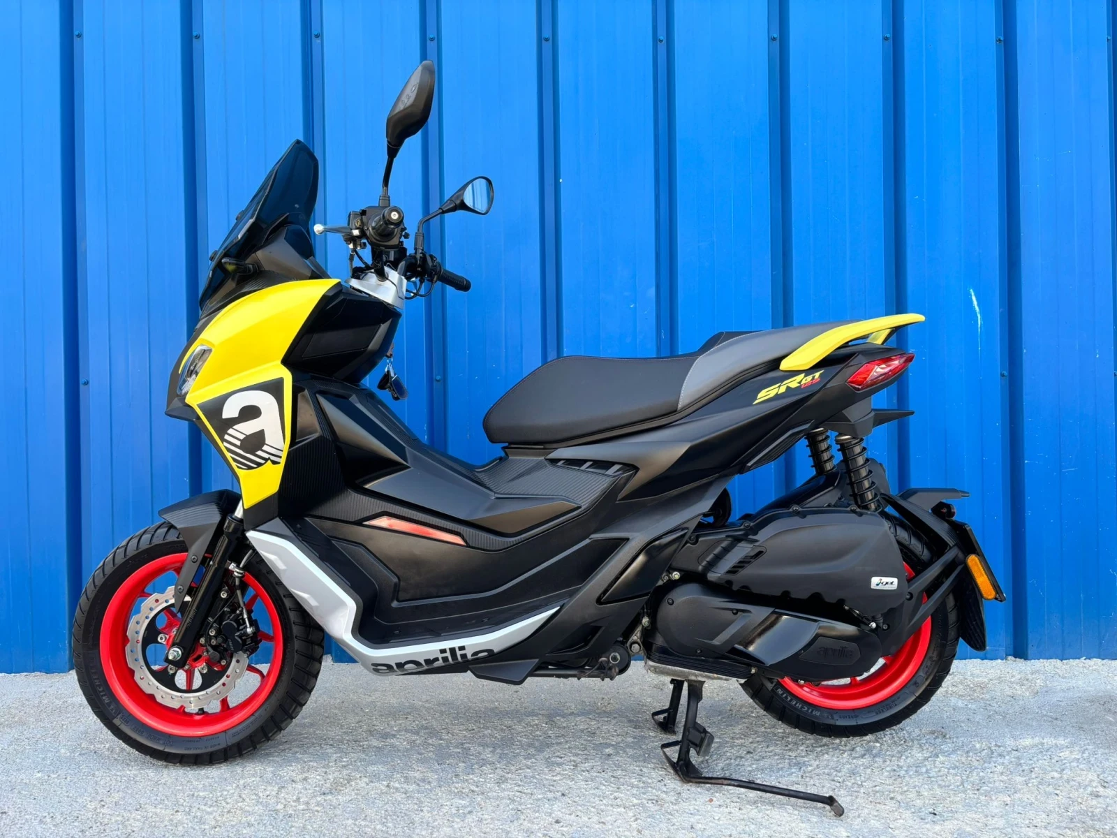 Aprilia Sr 125i GT - изображение 6