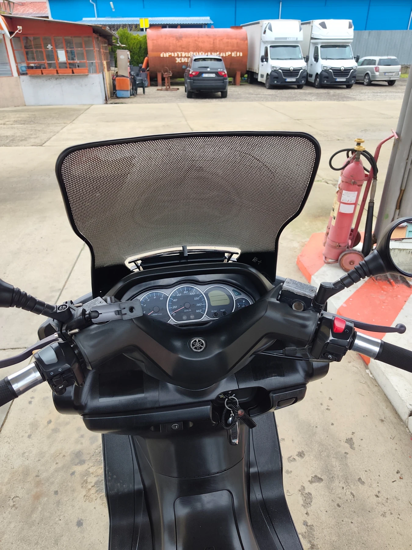 Yamaha Majesty, снимка 7 - Мотоциклети и мототехника - 54053572