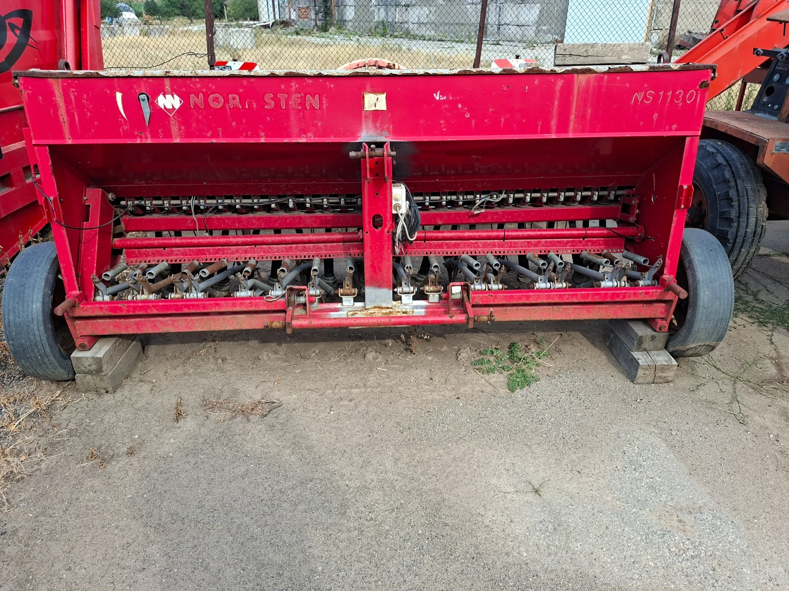 Сеялка Nordsten Howard NS 1130