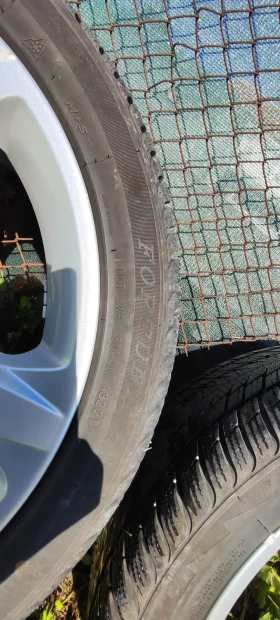    235/40R18  Ford Focus | Mobile.bg    6