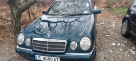 Mercedes-Benz E 220, снимка 3