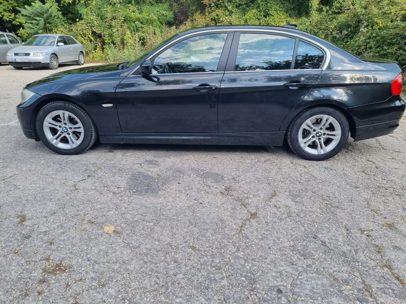 BMW 320 D, снимка 3 - Автомобили и джипове - 47553536