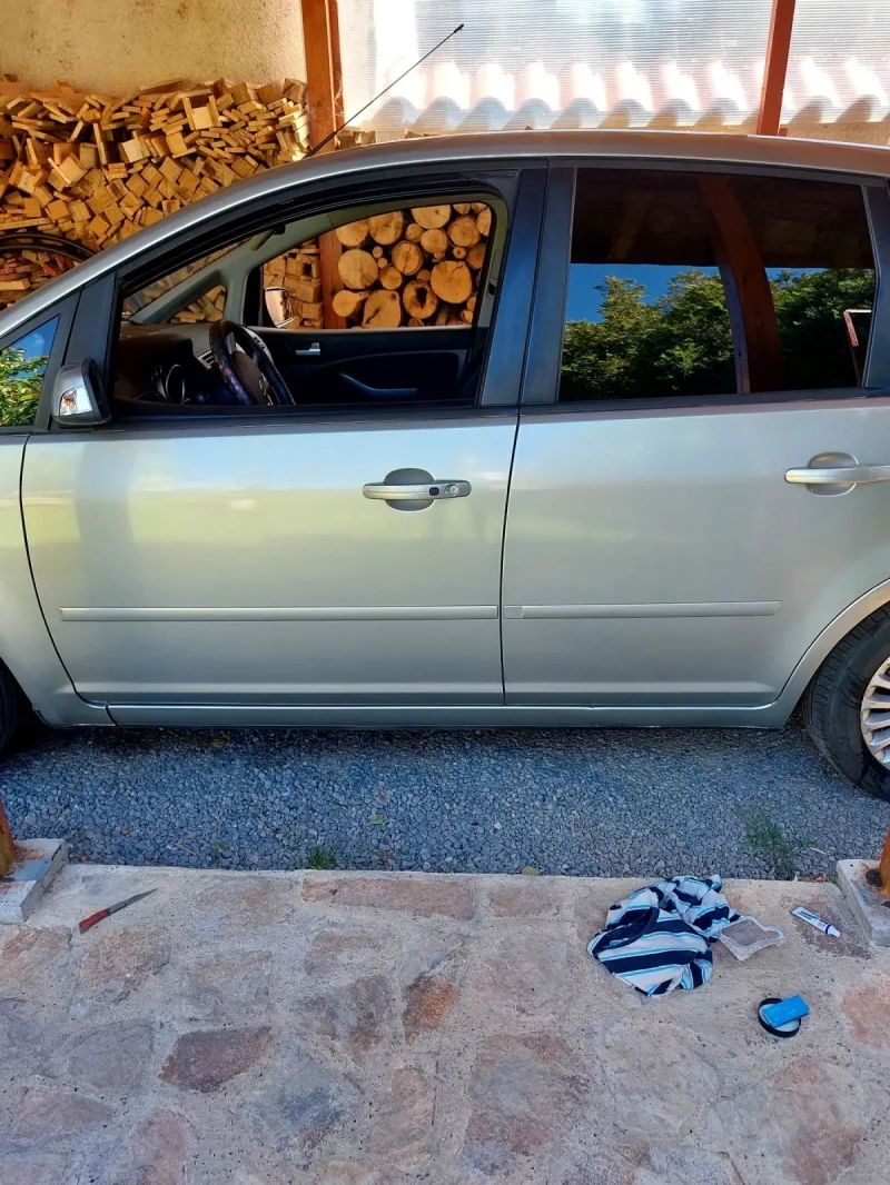 Ford C-max, снимка 2 - Автомобили и джипове - 47218302