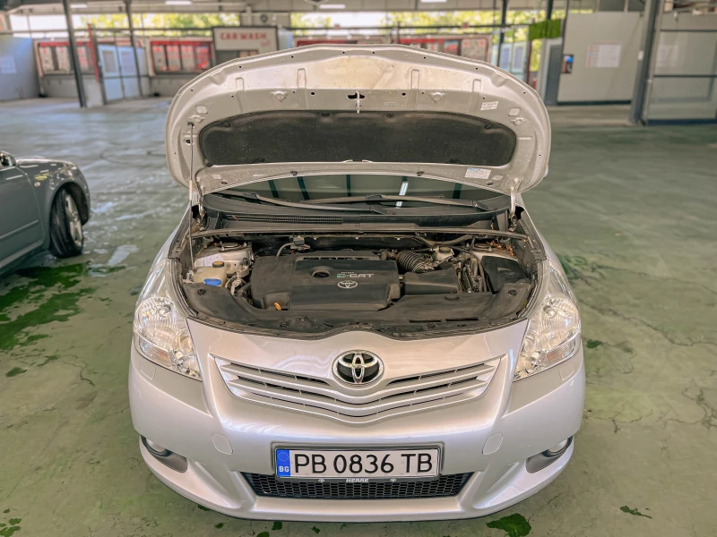 Toyota Verso, снимка 13 - Автомобили и джипове - 47341430