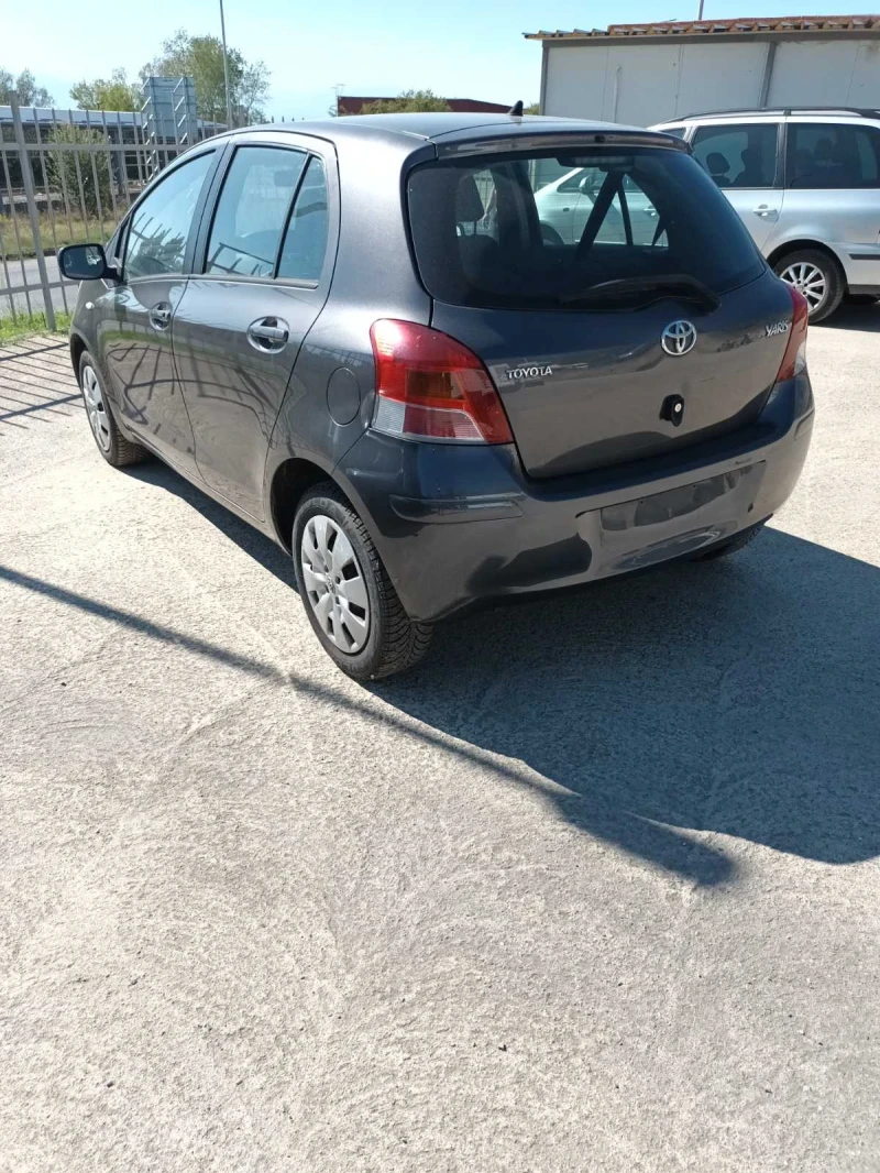 Toyota Yaris Facelift , снимка 2 - Автомобили и джипове - 47432211