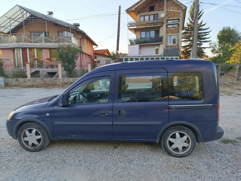 Opel Combo Фабричен метан, снимка 8 - Автомобили и джипове - 47457349