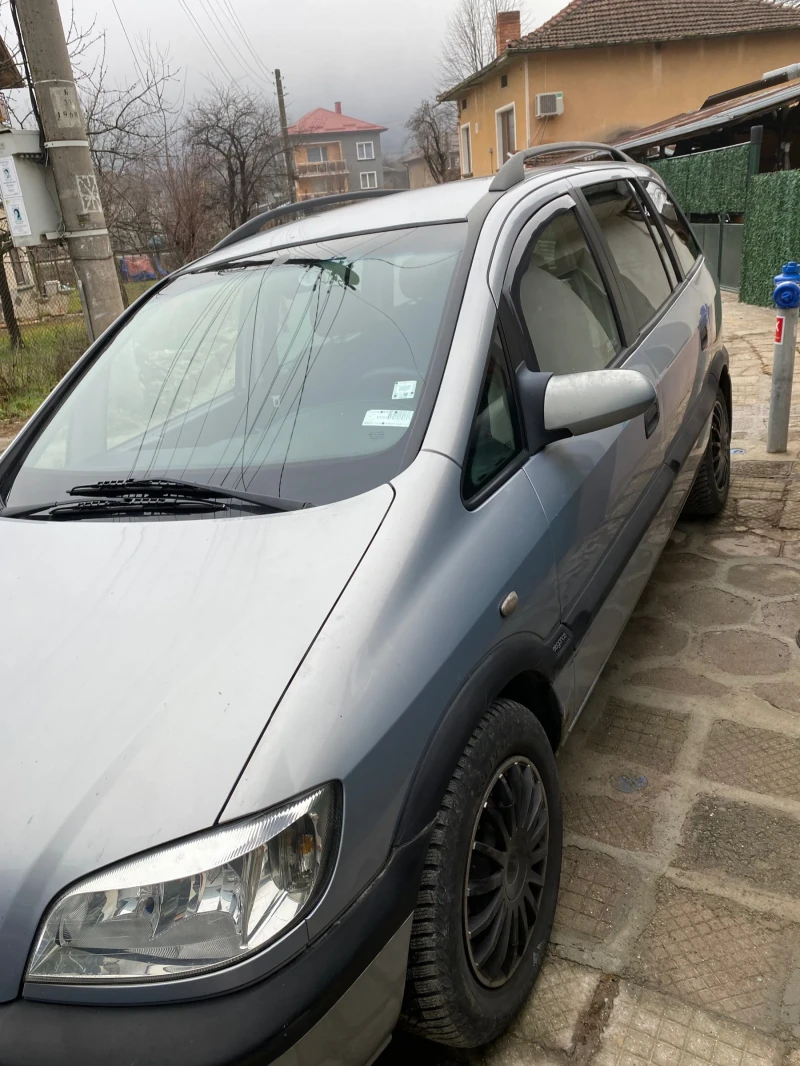 Opel Zafira 2.0 tdi, снимка 6 - Автомобили и джипове - 48285319