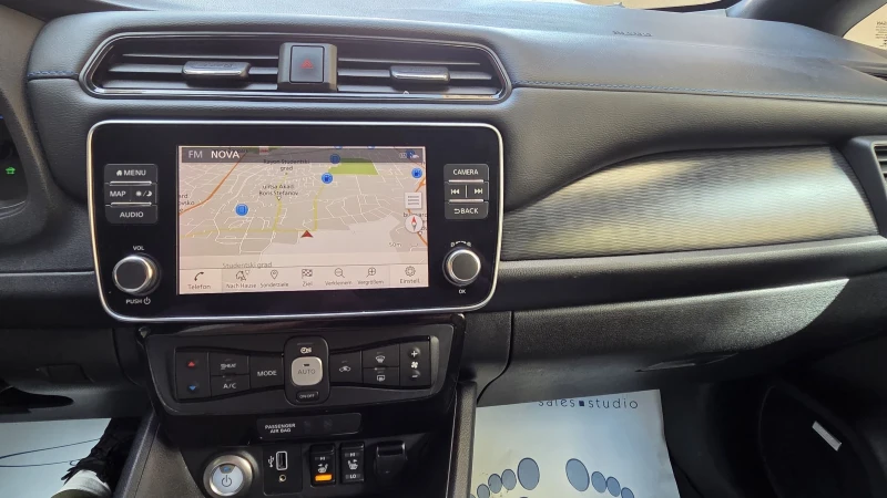 Nissan Leaf  2022/62kwh/Tekna/Full LED/360 , снимка 14 - Автомобили и джипове - 49923870