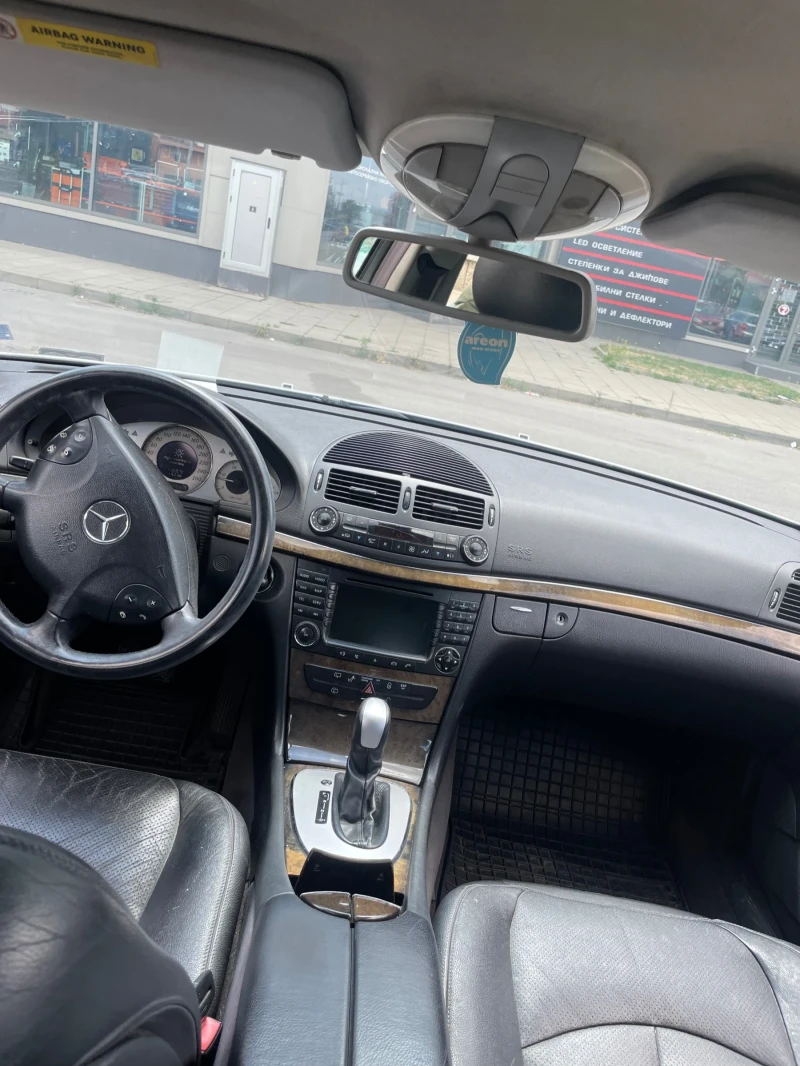 Mercedes-Benz 320, снимка 5 - Автомобили и джипове - 52627137