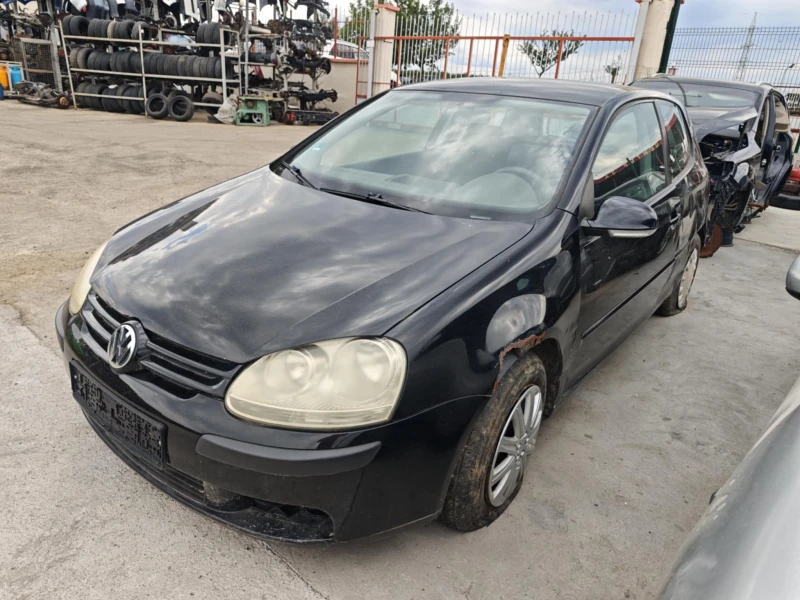 VW Golf 1.4, снимка 2 - Автомобили и джипове - 51486150