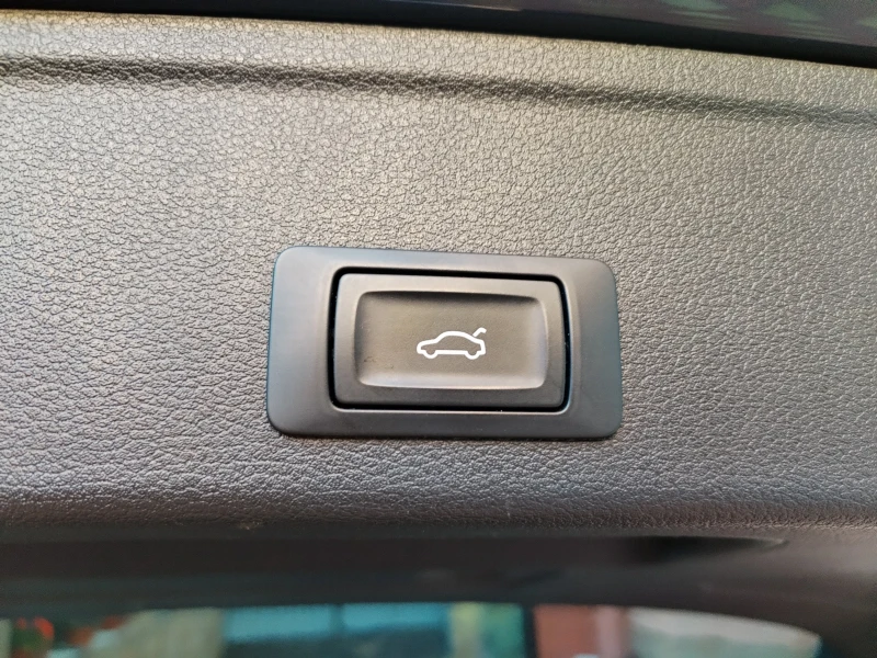 Audi A4 QUATTRO 190кс S-LINE MATRIX, снимка 14 - Автомобили и джипове - 51515163