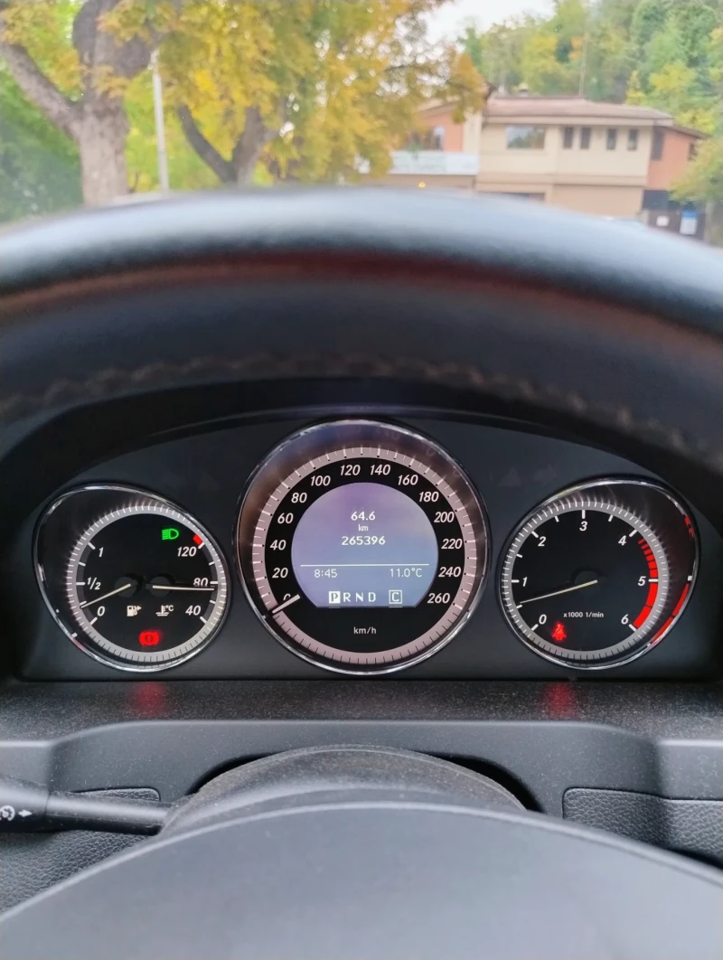 Mercedes-Benz C 350 М1, снимка 11 - Автомобили и джипове - 52949184
