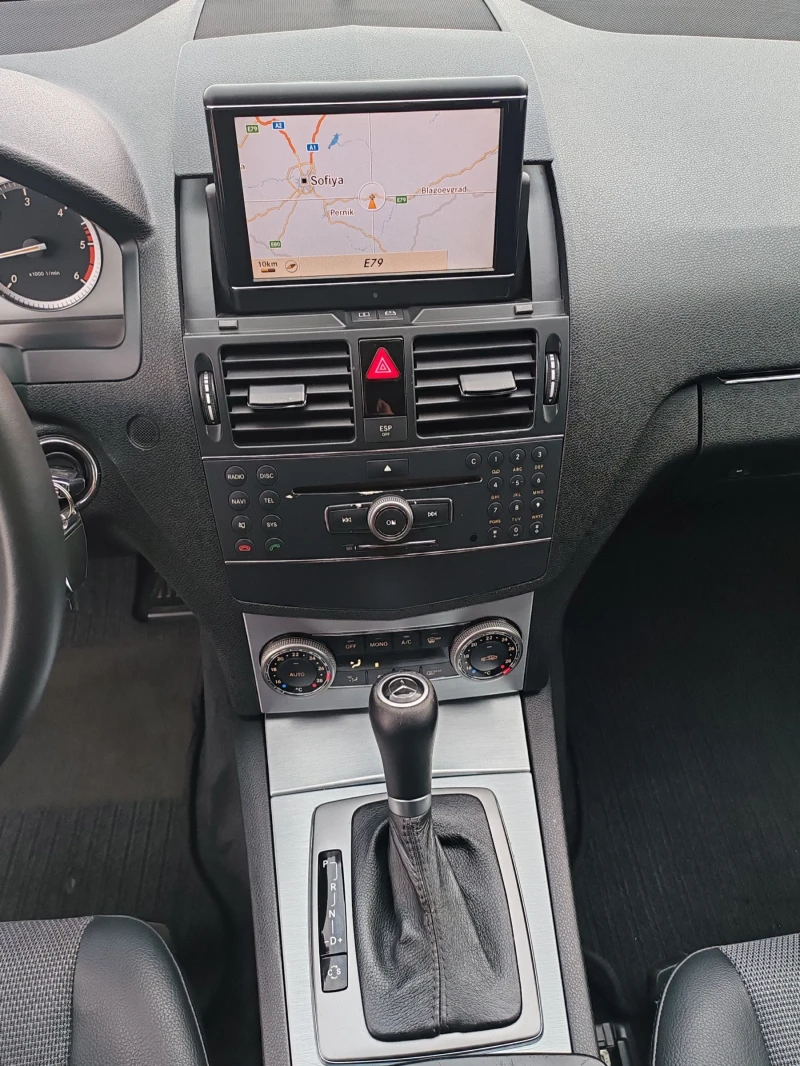 Mercedes-Benz C 220 CDI Avantgarde Navi Koja, снимка 11 - Автомобили и джипове - 52314204