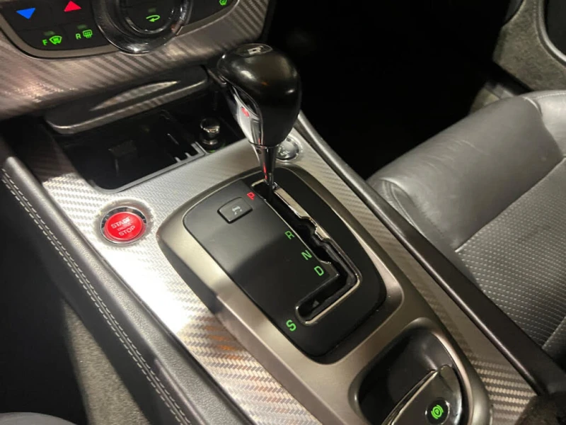 Jaguar Xkr * АВТО КРЕДИТ* ЦЕНА ДО БГ * СЕРВИЗНА ИСТОРИЯ * , снимка 15 - Автомобили и джипове - 52628748