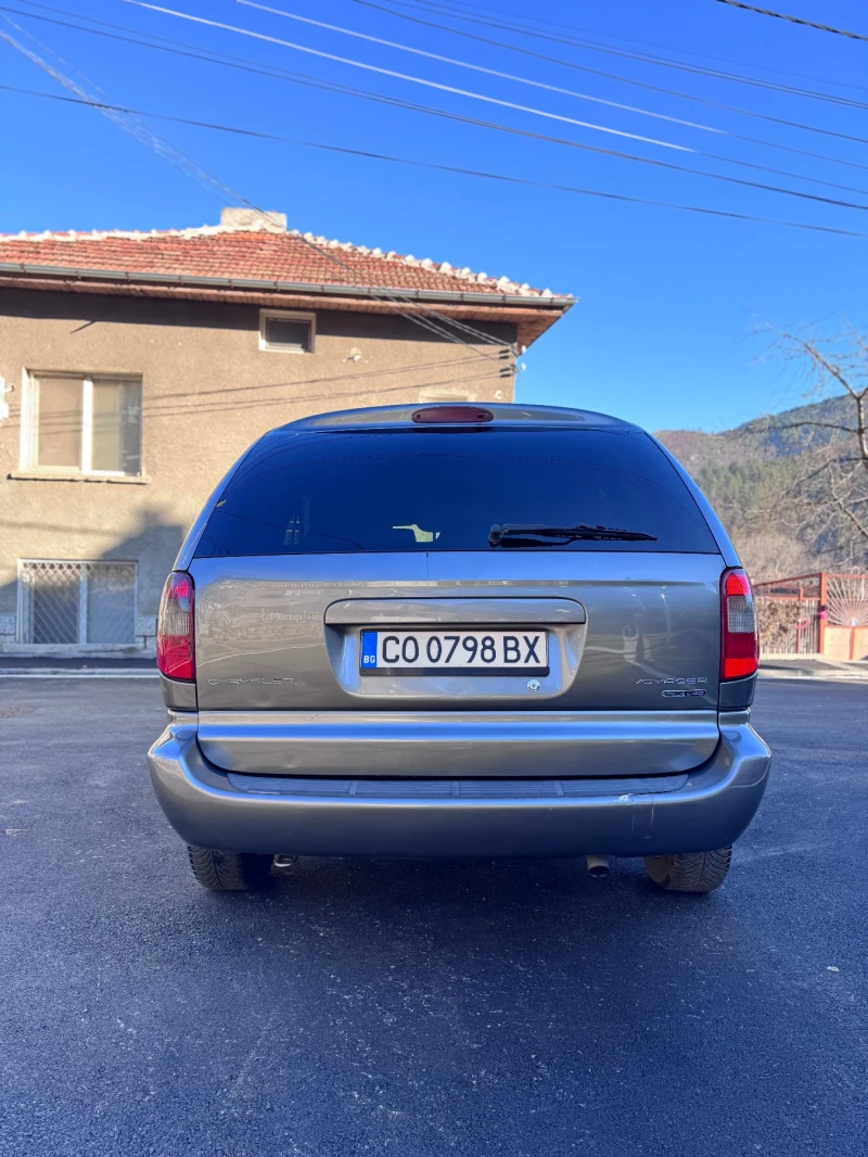 Chrysler Voyager 2.8CRD TOP VAN , снимка 6 - Автомобили и джипове - 52734484