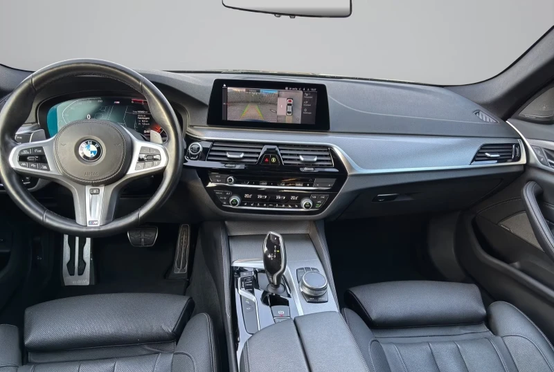 BMW 530 M-SPORT/265HP/HUD/MEMO/H&K/360/ACC/CPLAY/781g, снимка 10 - Автомобили и джипове - 53469066