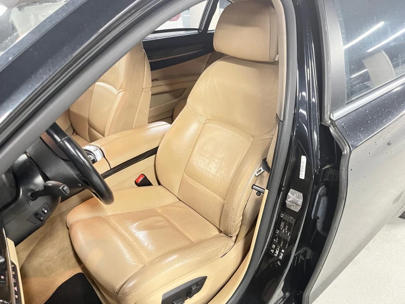 BMW 750 Long xDrive Facelift Individual Full , снимка 9 - Автомобили и джипове - 53501619