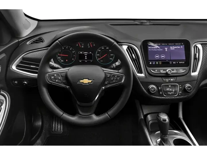 Chevrolet Malibu Automatic, снимка 4 - Автомобили и джипове - 56010763