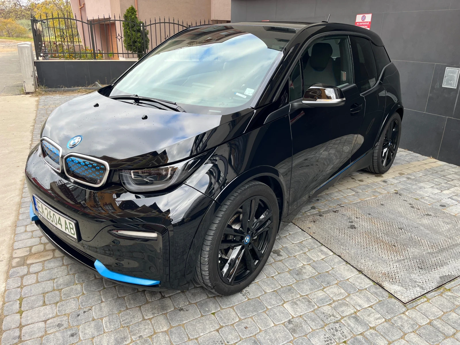 BMW i3 S 2022г. 10600км. - изображение 2