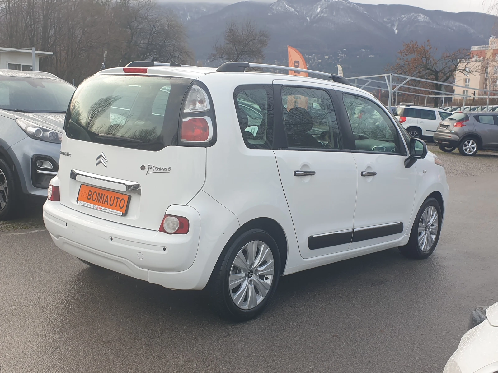 Citroen C3 Picasso 1.4i* EURO5B* 107000km!*  - изображение 4