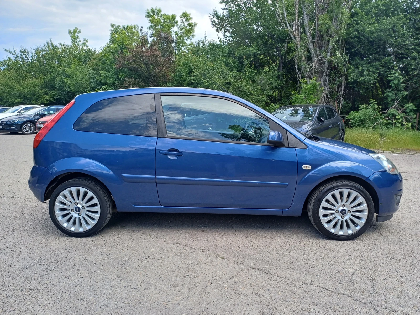 Ford Fiesta 1.2 i - изображение 4