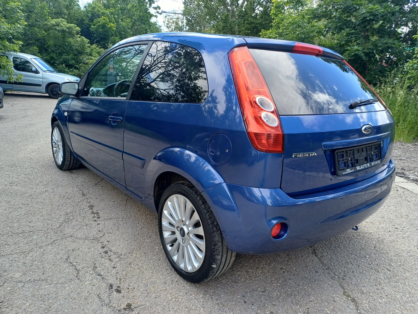 Ford Fiesta 1.2 i - изображение 7